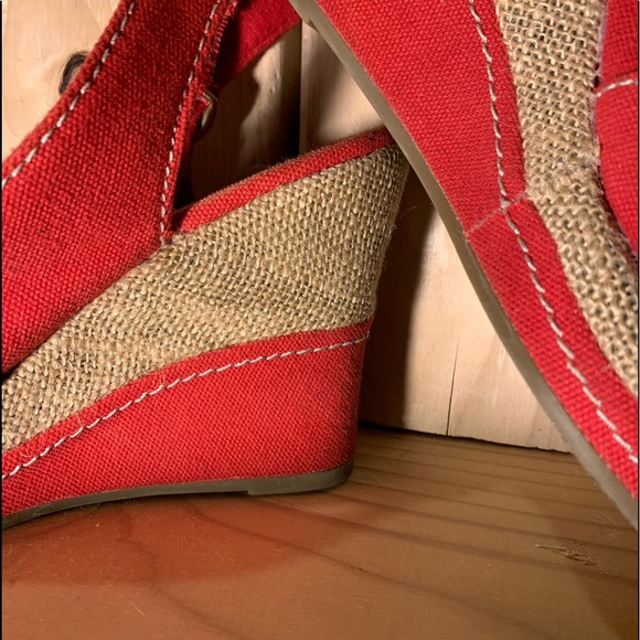 Red Canvas Sling Back Wedge’s - Picture 2 of 7